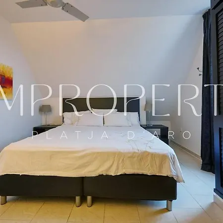 Triplex A 2 Minutos De La Playa Apartment Platja d'Aro